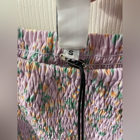 Sokee Collective NWT Side Shoulder Pouf Lavender Floral Smocked Midi Dress - Picture 6 of 7